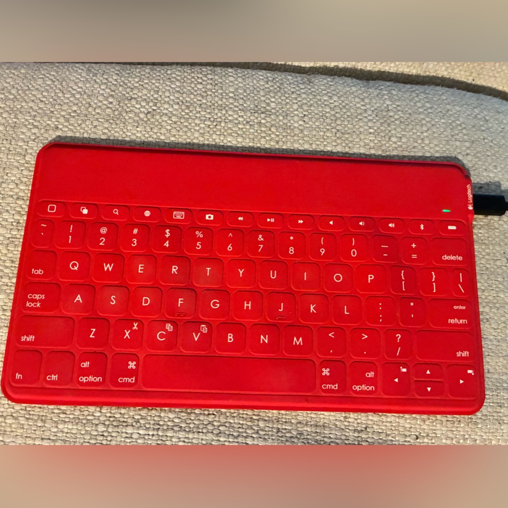 Logitech Wireless Red Keyboard